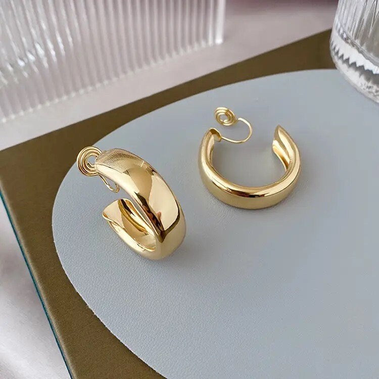 Chunky Silver or Gold Clip-On Hoop Earrings, 30mm/40mm Statement Hoops, 5mm Thick Non-Pierced Earrings everyday earrings pain free earring